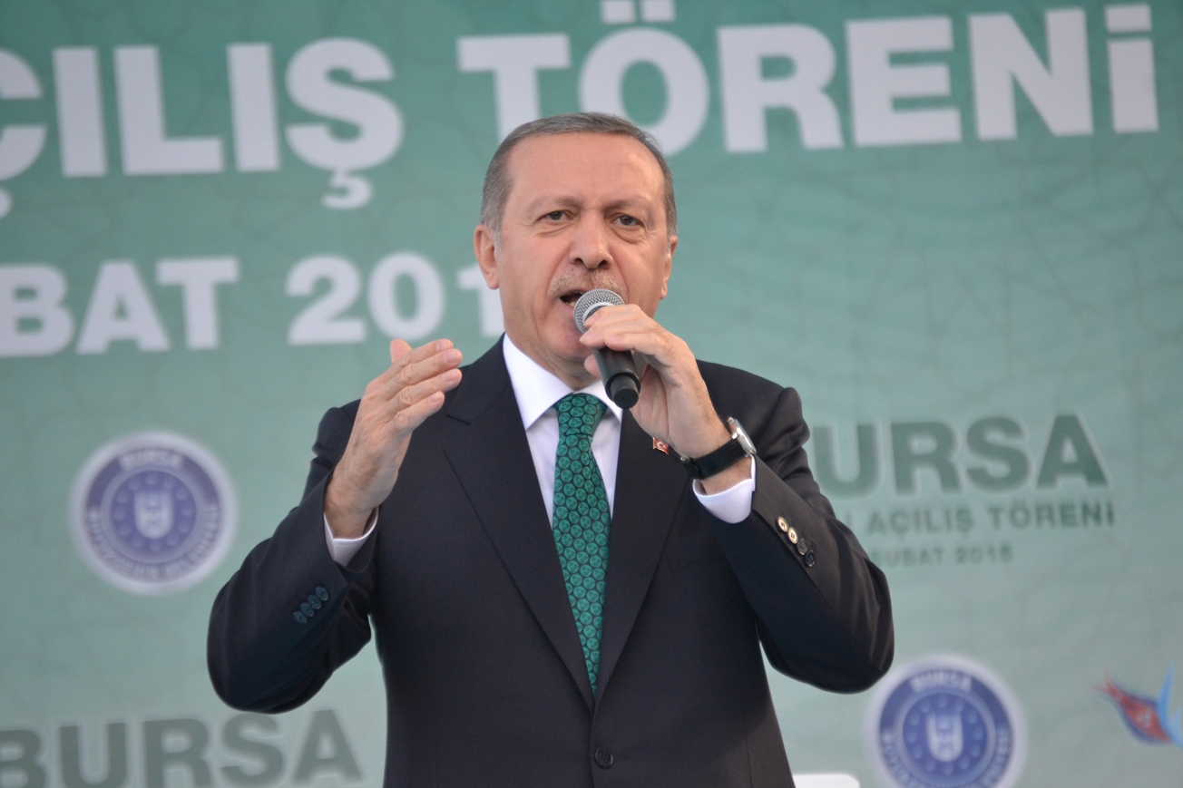 Cumhurbaşkanı Erdoğan, parti ismi vermeden oy istedi Cumhurbaşkanı Erdoğan, parti ismi vermeden oy istedi